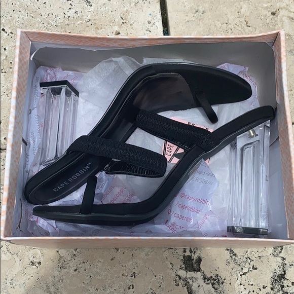 Gorgeous Black high heels - Picture 4 of 6